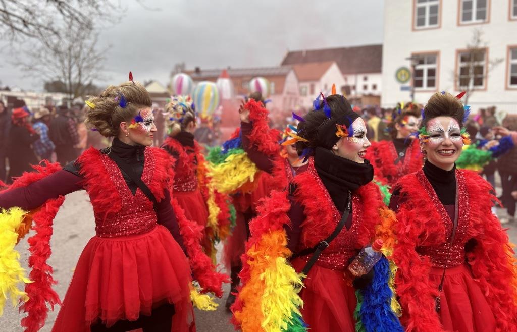 Fasching 2025: Die größten Faschingsumzüge und Veranstaltungen in