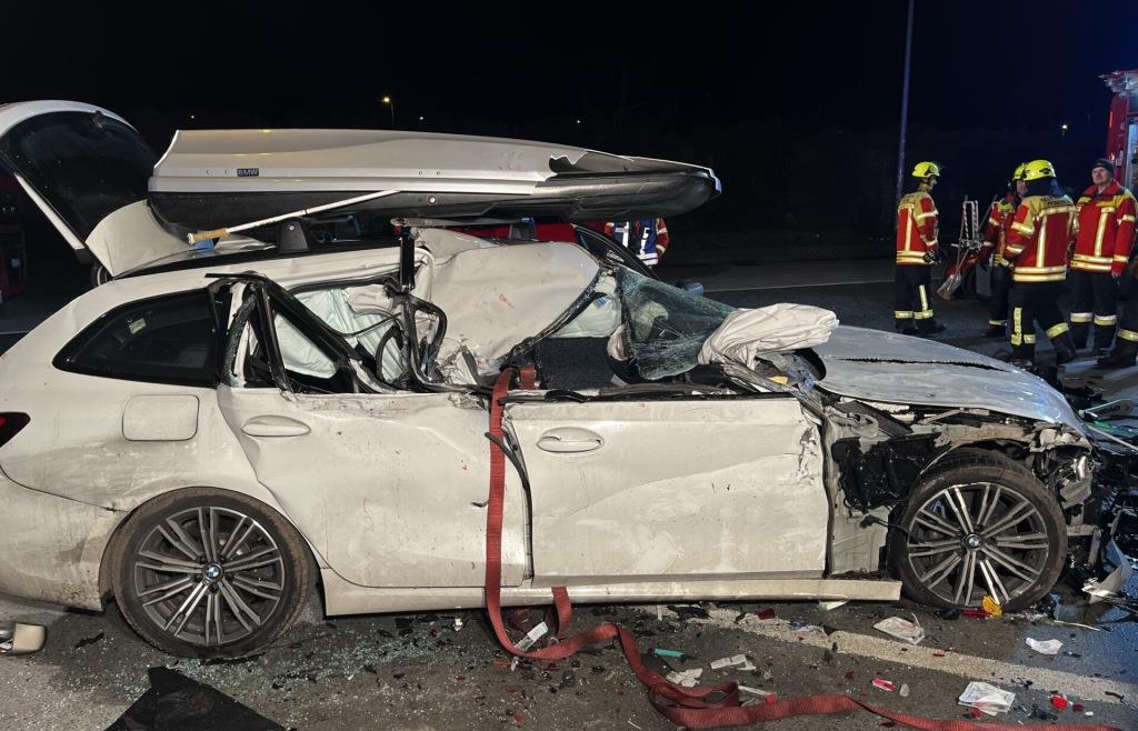 Nach Unfall auf A93-Parkplatz bei Pfreimd: Mutter (40) aus Prag ist ...