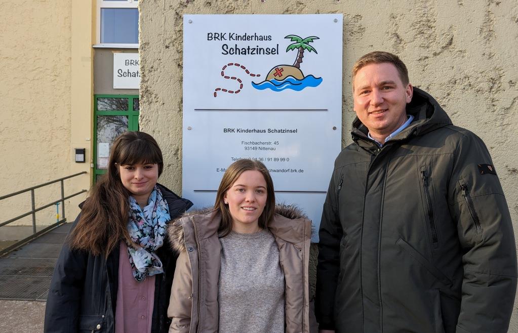 Das Kinderhaus in Nittenau hat jetzt einen Namen: „Schatzinsel“