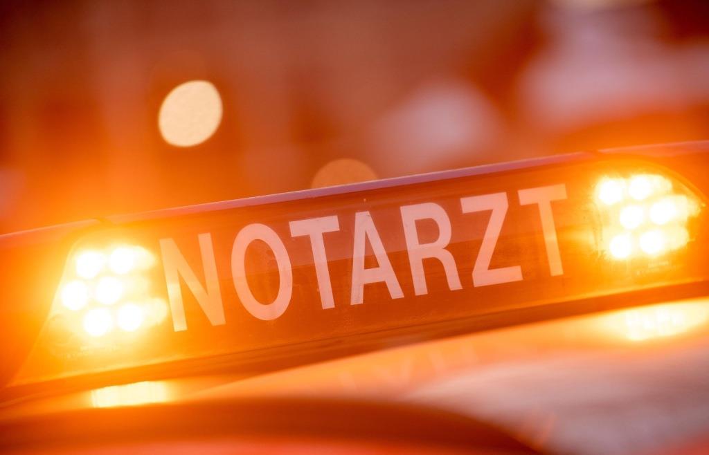 Bei berholvorgang Nahe Grafenwiesen BMW Fahrer Gef hrdet Notarzt Im bei-berholvorgang-nahe-grafenwiesen-bmw-fahrer-gef-hrdet-notarzt-im