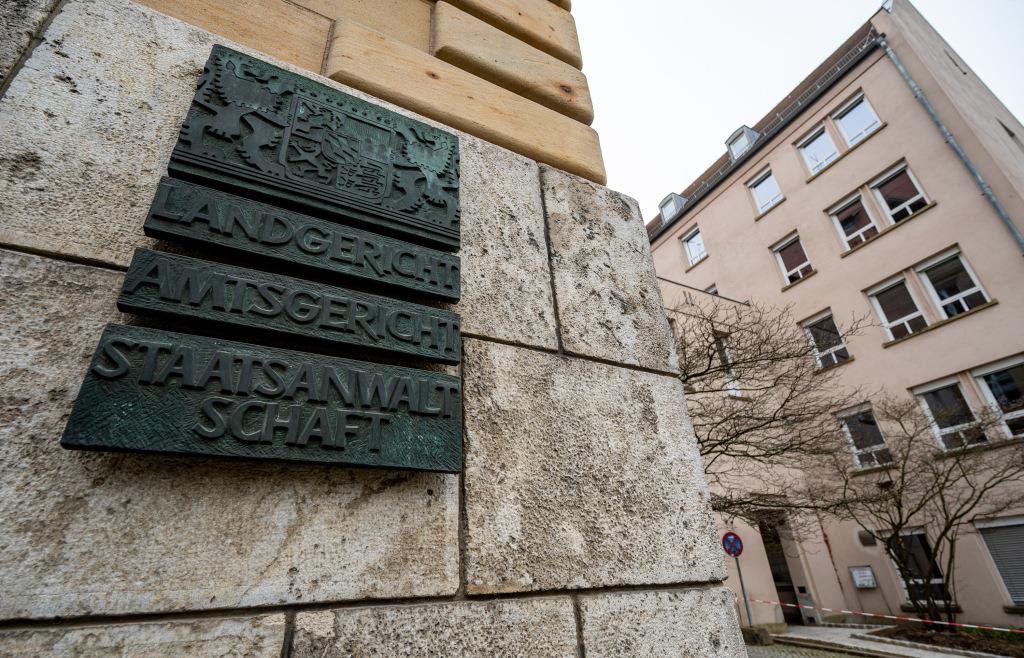 Tötete ein 53-Jähriger seine Vermieterin? Heute soll in Regensburg das ...