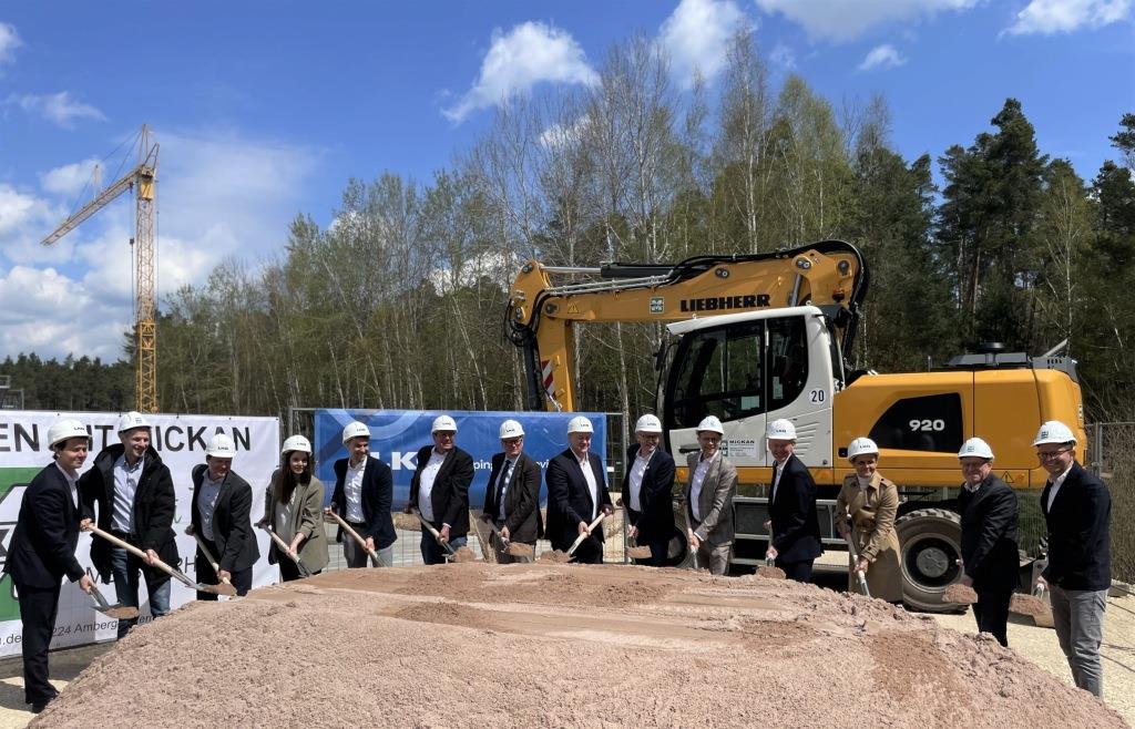 lkq-dach-investiert-in-ein-shuttle-lager-in-sulzbach-rosenberg