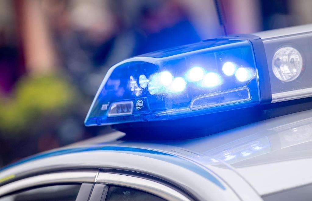schl-gerei-bei-geburtstagsfeier-rettungsdienst-musste-zwei-personen