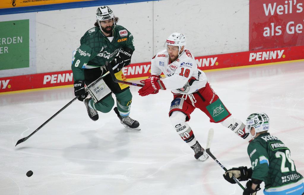 Bild zu Eisbären Regensburg beenden Negativlauf beim DEL-Absteiger Bietigheim