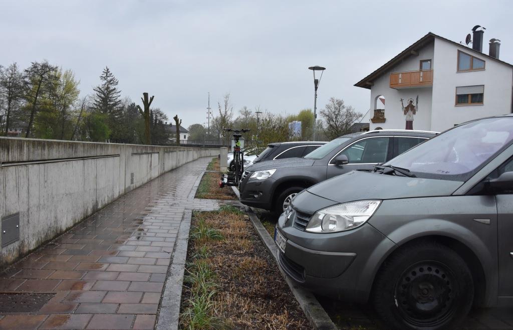 Bürger in Neustadt haben Wege und Straßen im Blick