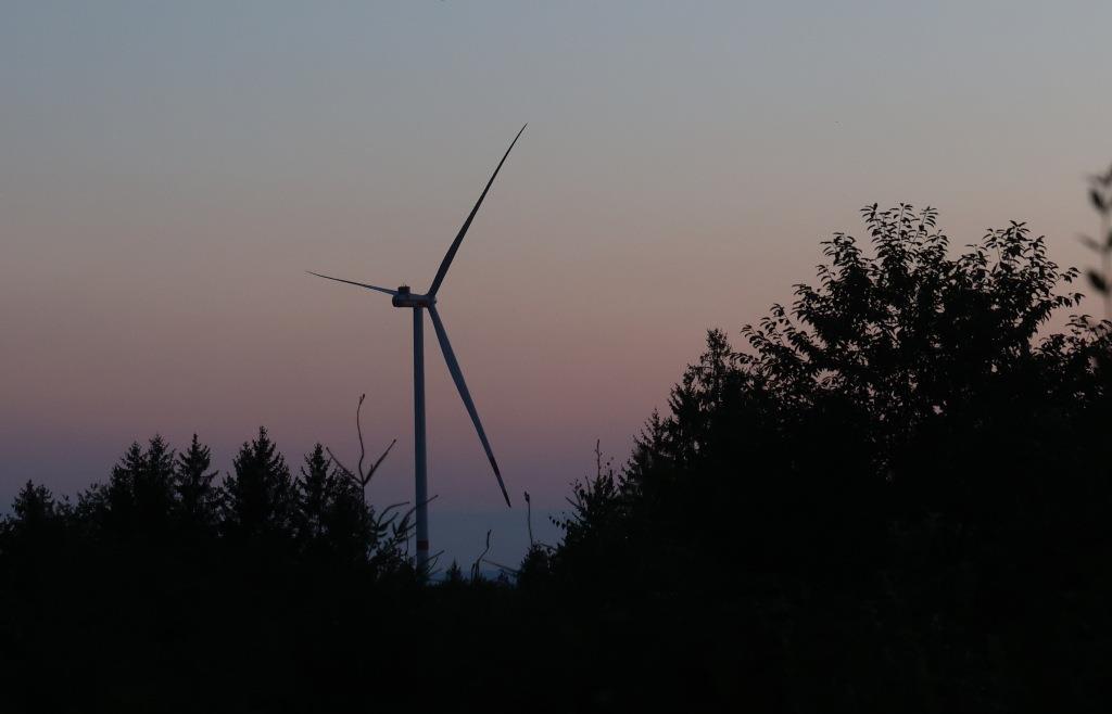 Wie viele Windräder sind verträglich? Anwohner bangen um das „Paradies