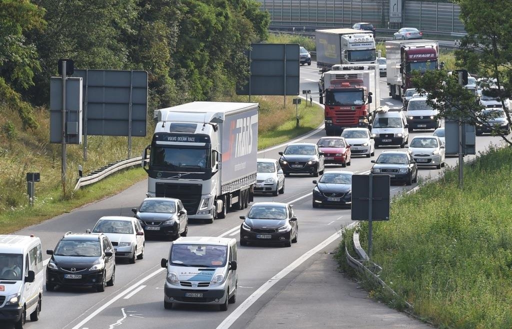 Stau A93 Regensburg Heute