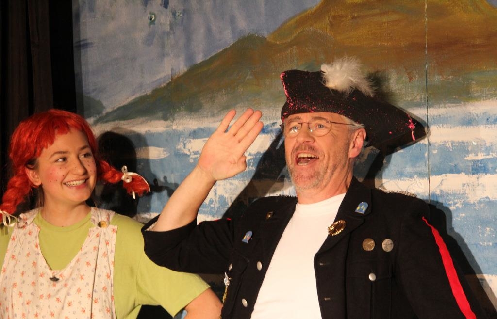 Anfeuerungsrufe für Pippi - Voll ausgebuchte Premiere in Kallmünz