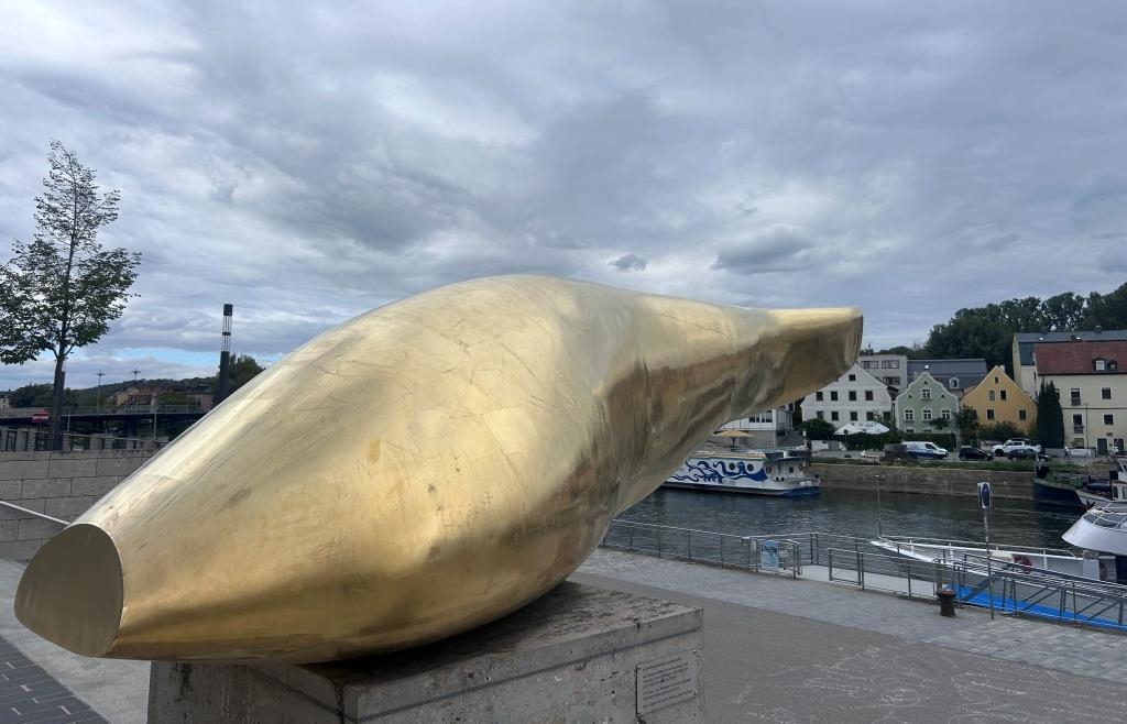 Regensburg lässt Goldenen Waller schon wieder nachvergolden