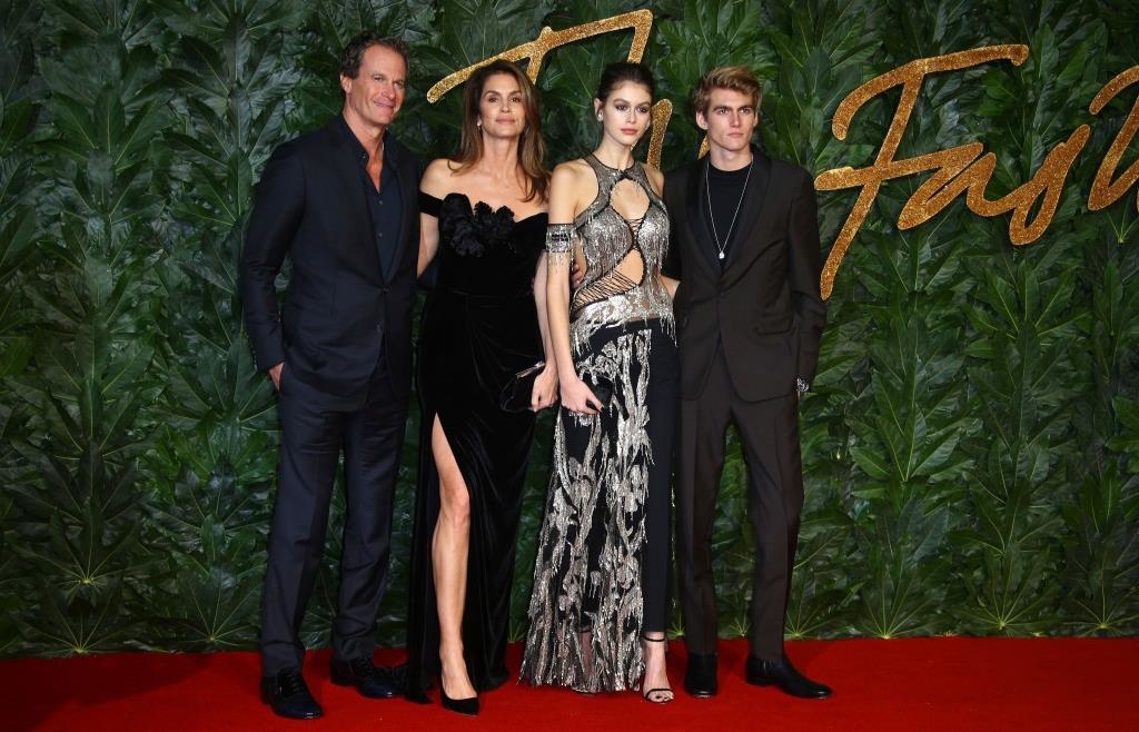 Shock for model icon: Cindy Crawford's son Presley Gerber (27) has ...