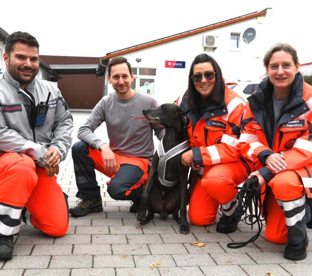 die-rettungshunde-der-johanniter-helfen-wenn-menschen-verloren-gehen