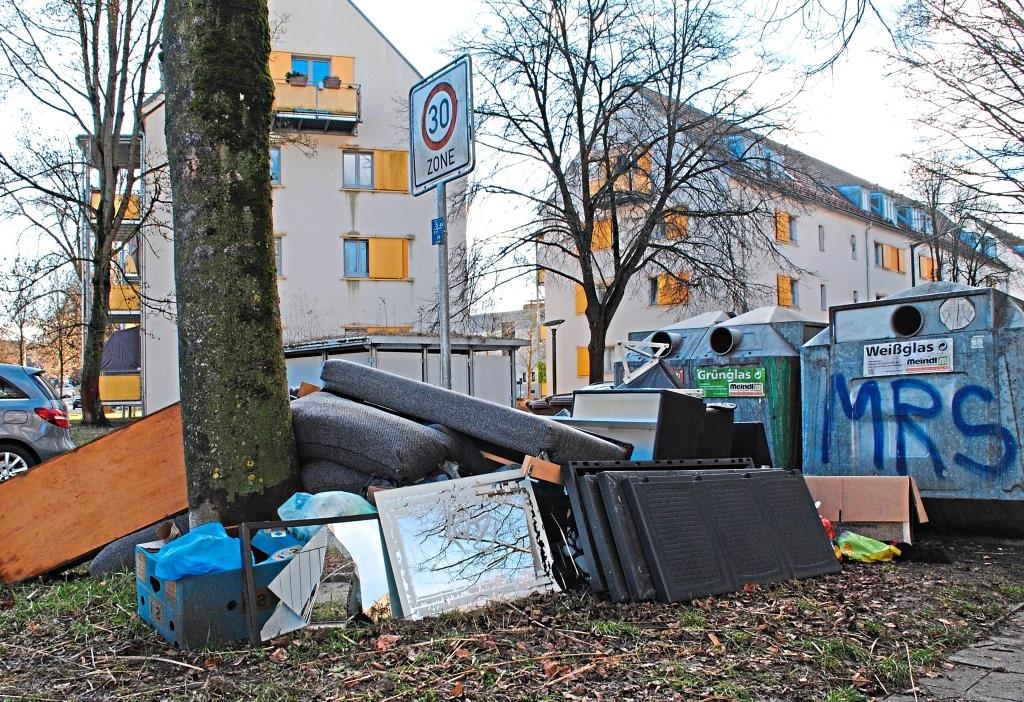 Wilde Mülledeponien in Regensburg:  Video-Überwachung wird zum Zankapfel