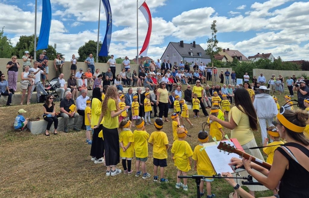 In Sallern, flood protection is celebrated, while in Unterer Wöhrd it is ...