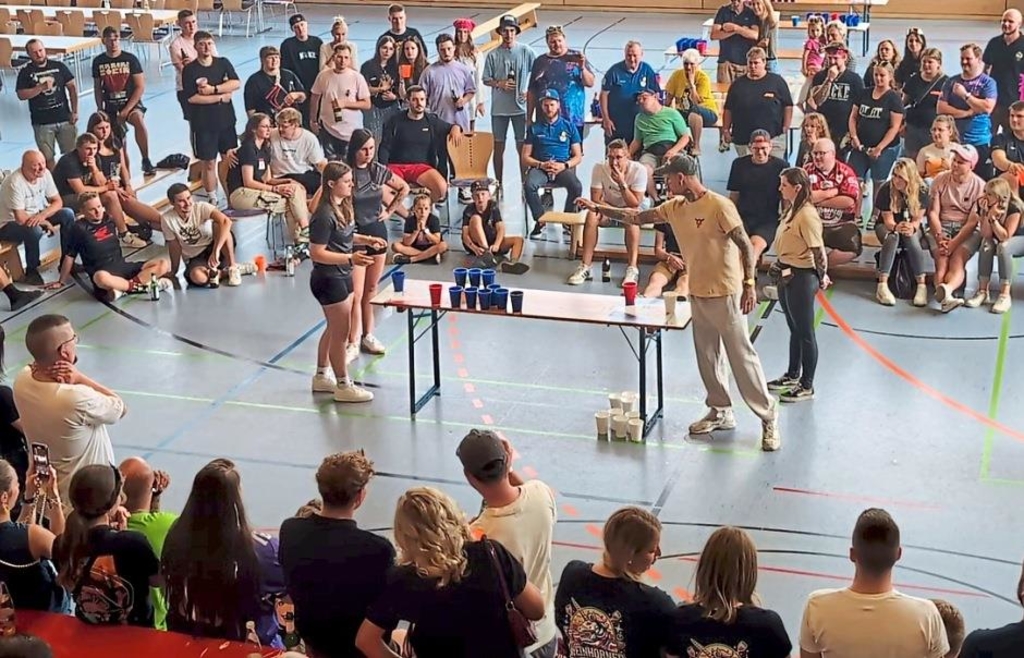 Bayerns größtes Bierpong-Turnier – Über 180 Teilnehmer im Landkreis ...