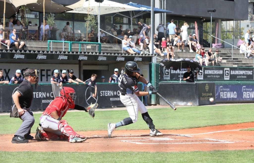 Photo: mittelbayerische.de Guggenberger Legionäre Reach German Baseball Championship Final Against Bonn Capitals