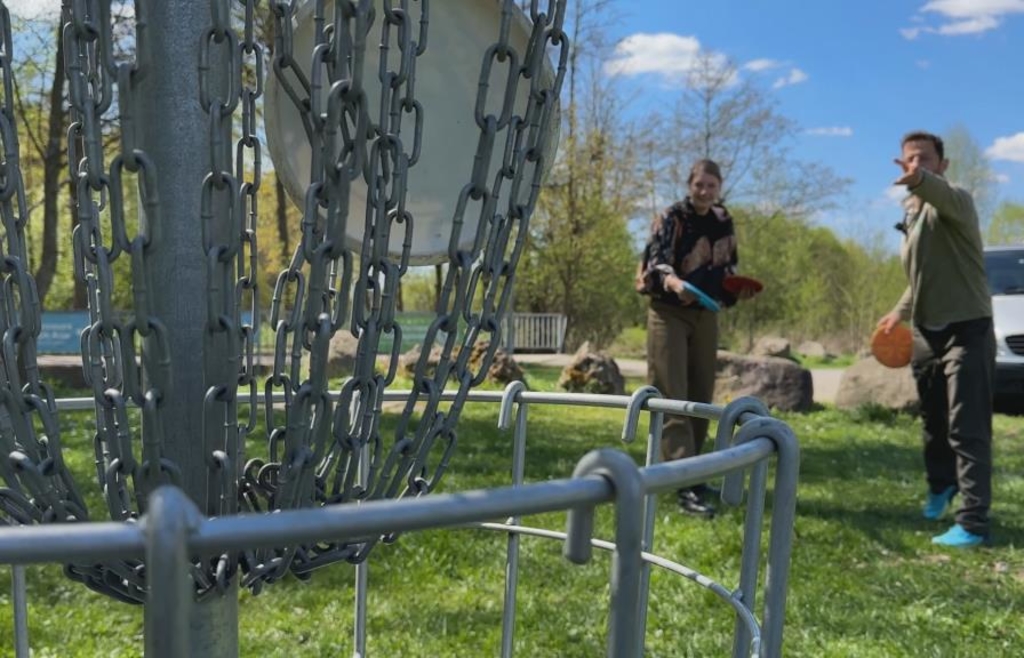 Disc Golf-Boom in der Oberpfalz: Warum der neue Sommer-Trend-Sport immer ...