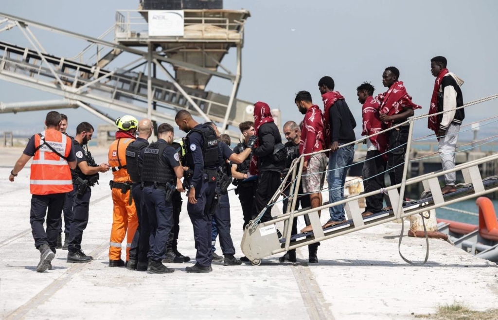 Regensburger Top-Anwalt erklärt kniffliges Migrations-Problem