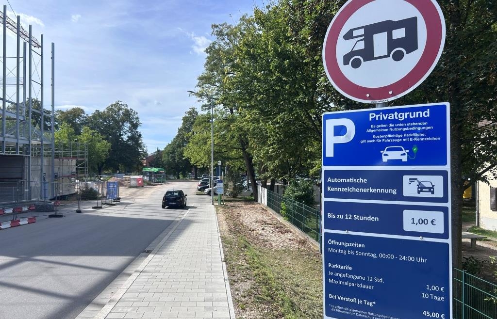 “Three hours free” - | why an electric car driver in Regensburg still has ...