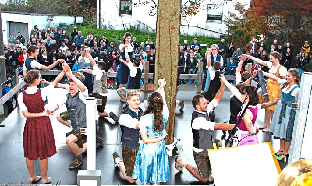 Monheim Dancing Holzheim tanzt