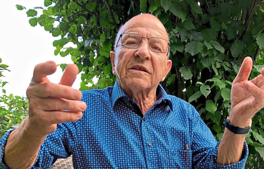 On the fast track: How a bus driver became a mayor in the Naab Valley