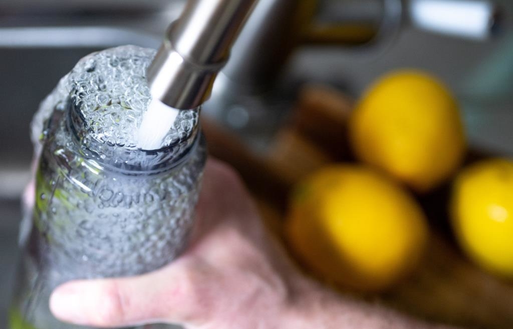 Wie häufig sollte man seine Wasserflasche reinigen?