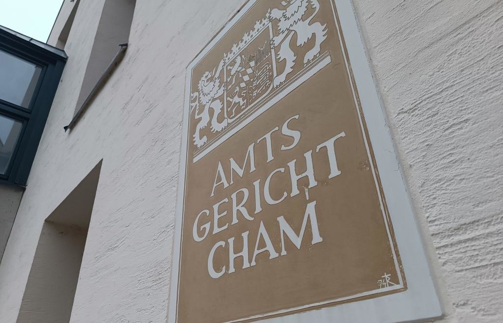 Court in Cham: Father 