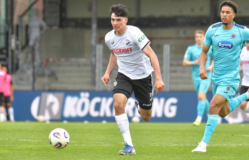 SSV Jahn strengthens its squad and signs an attacking player on loan from ...