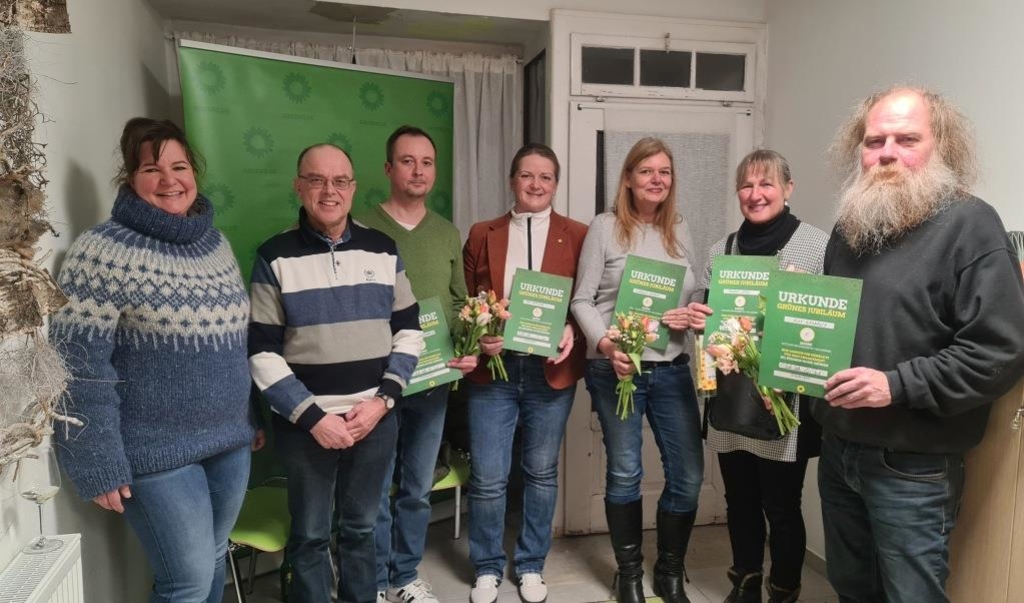 Tina Winklmann hat neues Wahlkreisbüro am Marktplatz in Schwandorf