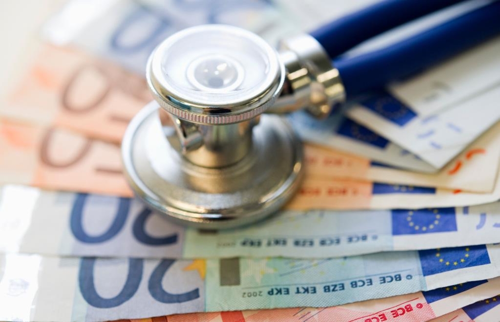 Cost-cutting measures in the healthcare system: What insured persons could ...
