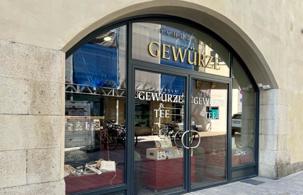 Ende August gehen die Lichter aus: Alfons Schuhbecks Gewürzladen in Regensburg schließt