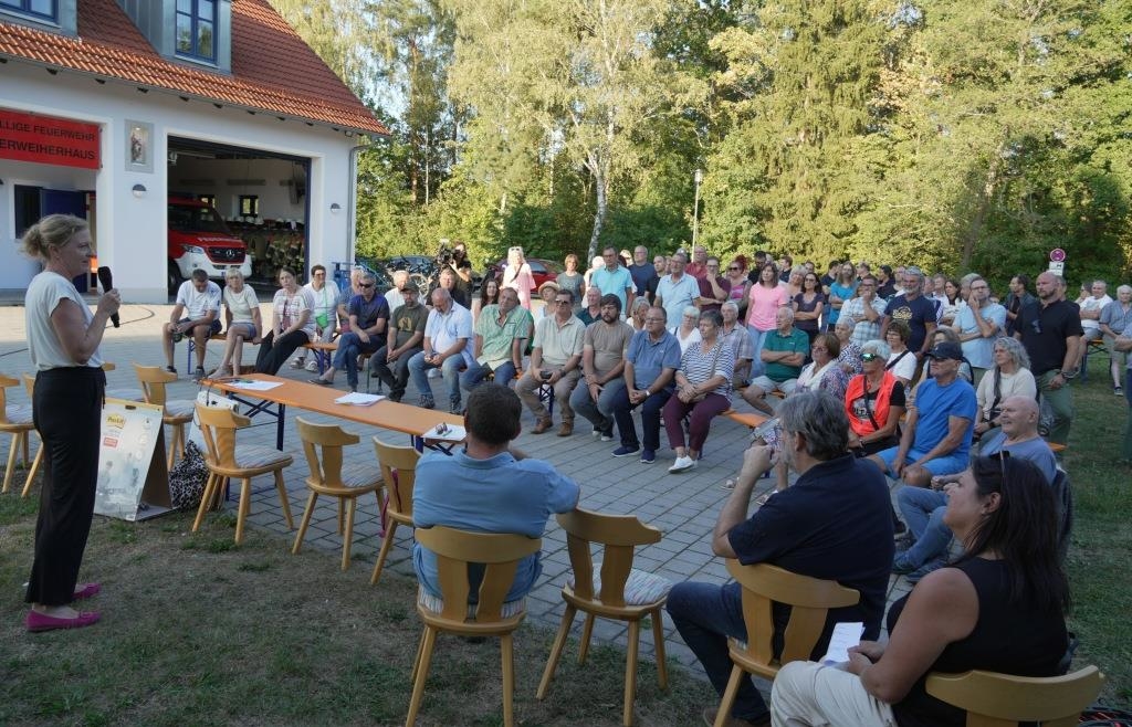 Plans for helicopter landing pad: Outrage in Rauberweiherhaus - | BN slams ...