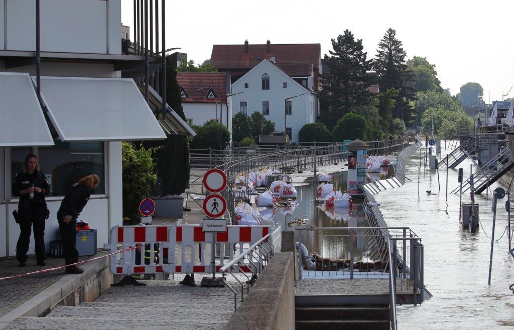 Pegel sinken langsam Anwohner in der Werftstraße dürfen am Freitag in