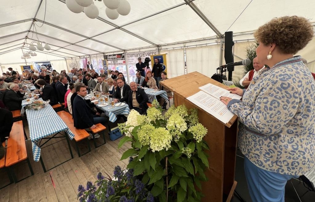 Perfekter Start der ChamlandSchau und ein ganz besonderer Messe-Rundgang