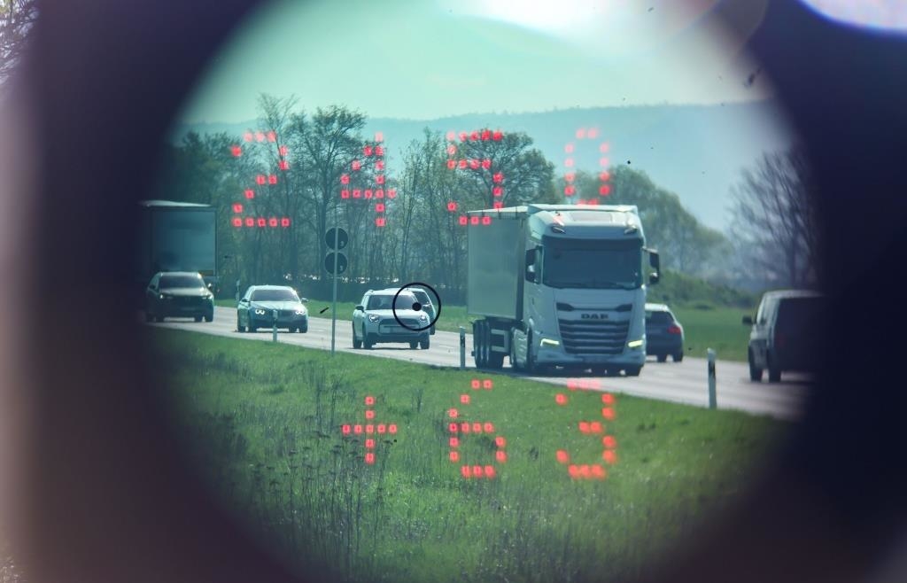Speed camera near Wernberg-Köblitz: BMW driver caught doing 182 km/h ...