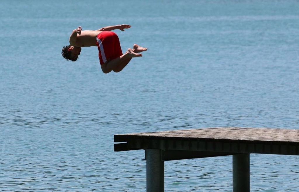 Heat, then rain: Will there be a change in the weather this weekend?