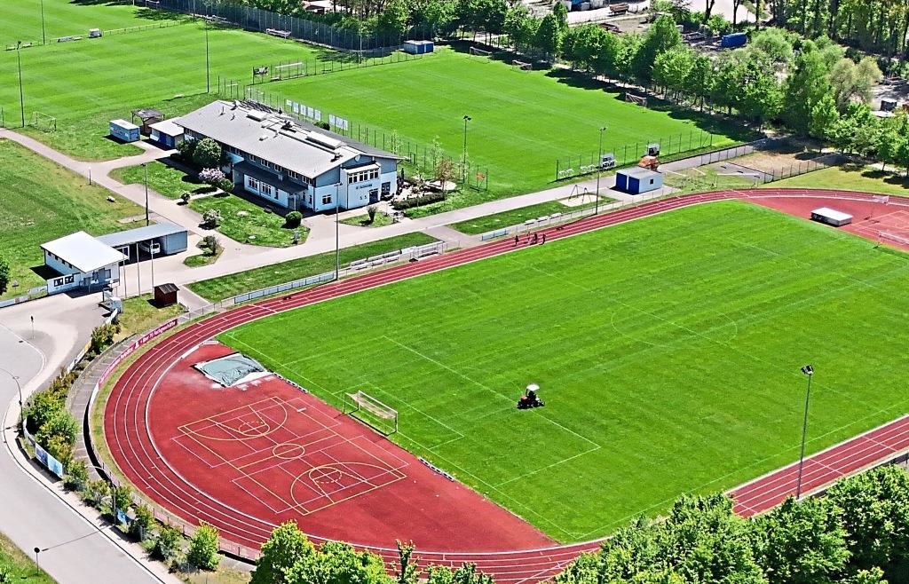 Verschwundene Steuerberater und falsche Abbuchungen: TSV Neutraubling ...