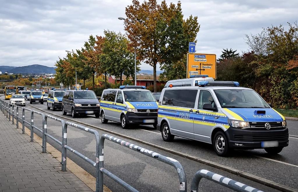 Jahn Regensburg: Fans criticize large-scale operation at Havelse match - | ...