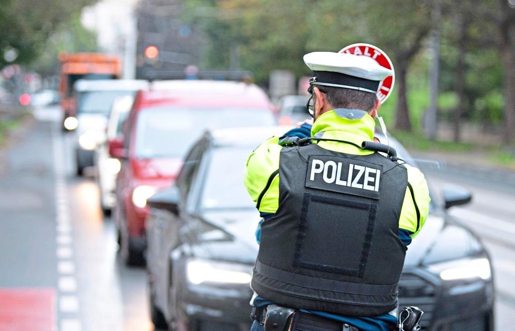 Darf Die Polizei Mein Auto Durchsuchen Schweiz www.mittelbayerische.de