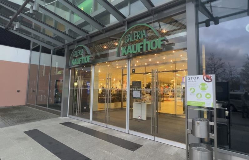Department store chain Galeria insolvent again: What will happen to the ...