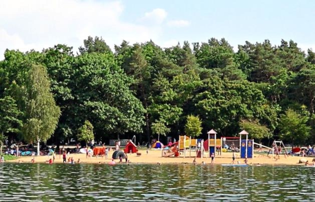 Sisters drown at Schweinfurt's quarry lake: DLRG explains what parents ...