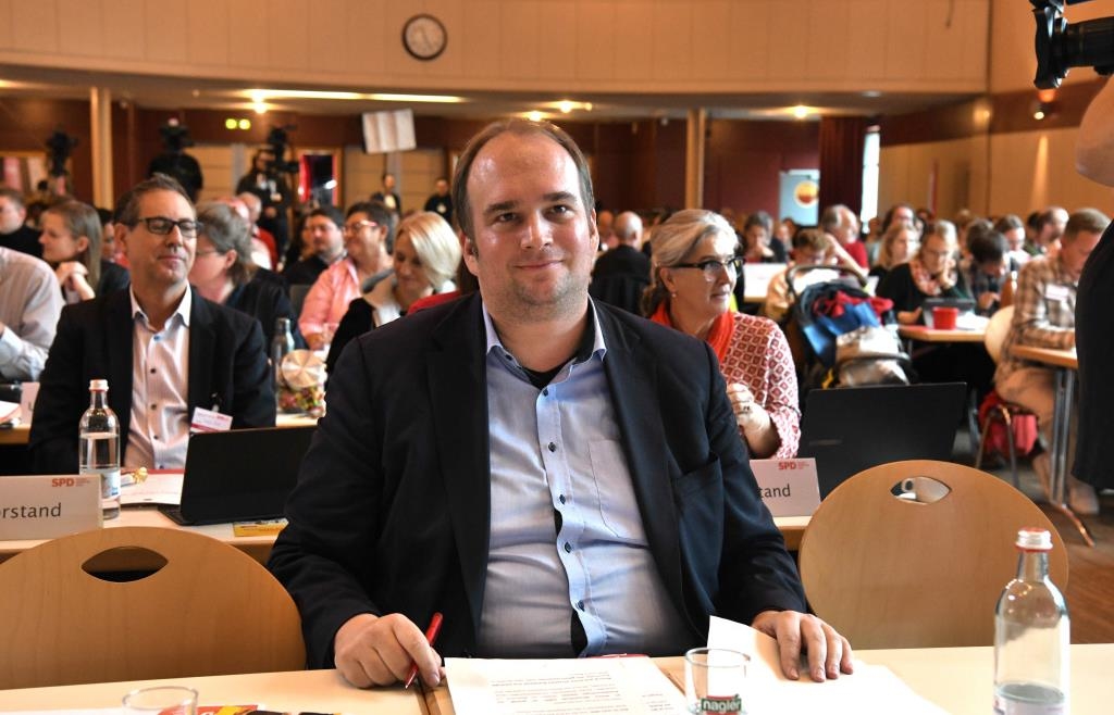 SPD sees gaps in Bavaria's education system: Grade repetition should ...